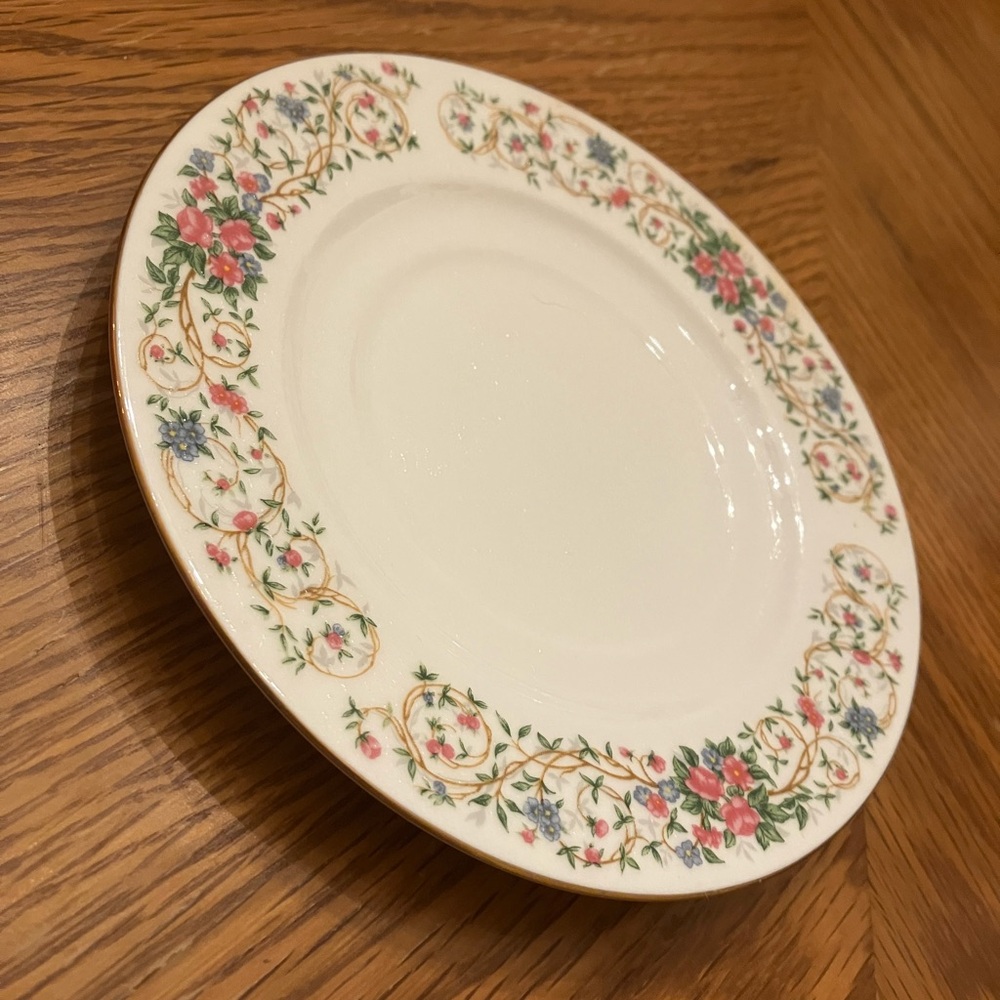 Monaco 6 1/2” Farberware Fine China Bread & Butter Cake Dessert Plate 8 Set 1997
